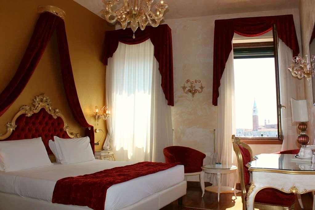 Hotel Savoia&jolanda 4*