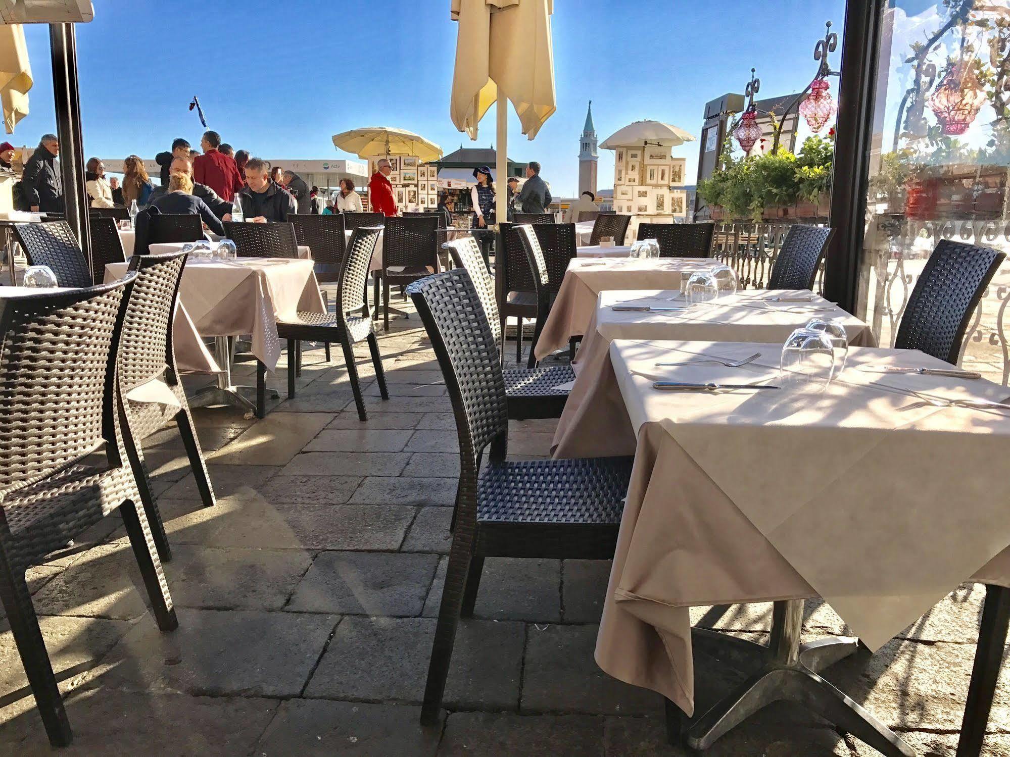 Hotel Savoia & Jolanda Venecia
